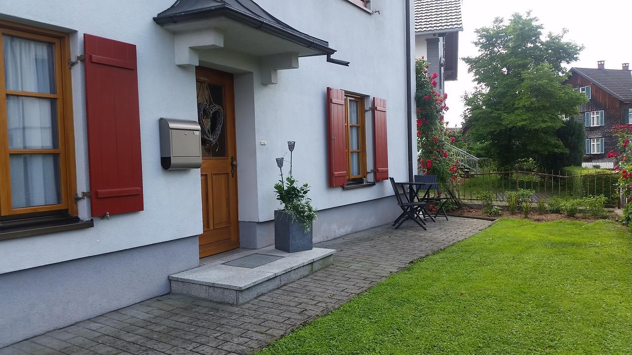 Ferienwohnung Lilly ドルンビルン エクステリア 写真